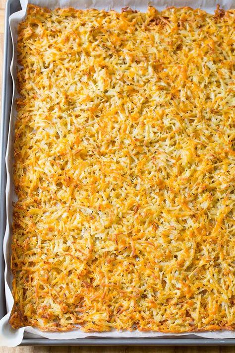 Freezer Potatoes, Oven Baked Hash Browns, Oven Hashbrowns, Baked Hashbrown Recipes, Christmas Brunch Drinks, Healthy Easter Brunch, Baked Hashbrowns, Brunch Ideas For A Crowd, Potatoes Baked