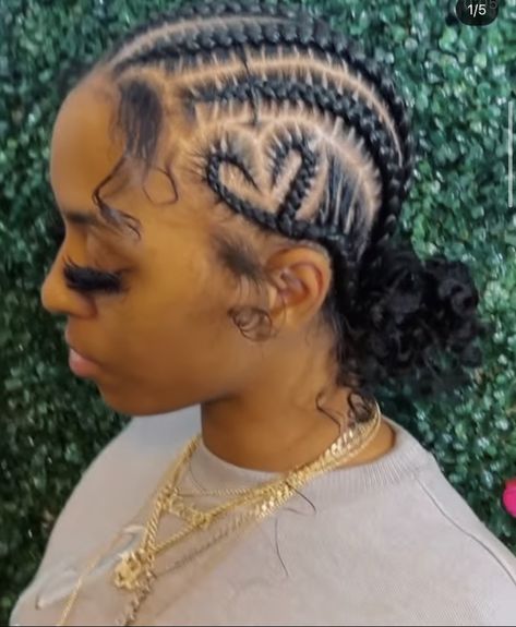 Stitch Braids With Curls, April Hairstyles, Back Braids, Straight Back Braids, Bun With Curls, Feed In Braids Hairstyles, Box Braids Hairstyles For Black Women, Braided Cornrow Hairstyles, Stitch Braids