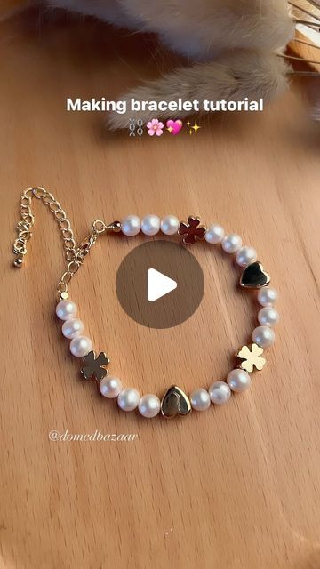 Diy Pearl Bracelet, Wire Bracelets Diy, Wire Charm Bracelet, Chain Bracelet Diy, Making Bracelets With Beads, Jewerly Beads, Diy Bracelets Easy, Diy Charm Bracelet, Handmade Jewelry Diy