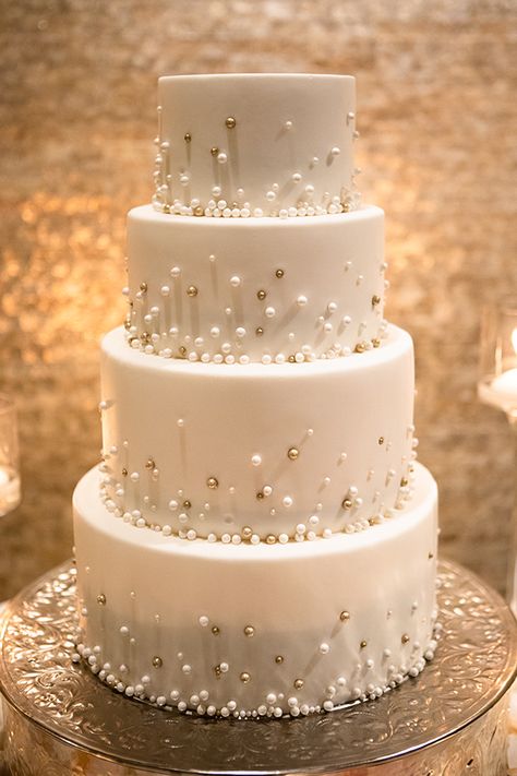 Sparkle Wedding Cakes, Kek Kahwin, Cake Bride, Bride Cake, خواتم خطوبة, Eve Of Milady, Pretty Wedding Cakes, Wedding Cakes Elegant, Romantic Wedding Cake