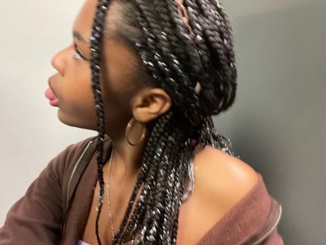 Box Braids With Tensil, Box Braids With Glitter Strands, Sparkle Box Braids, Hair Tinsel Box Braids, Tinsel Hair Black Women, Tinsel Braids Black Women, Tinsel Box Braids, Braids With Tinsel, Hair Tinsel Braids