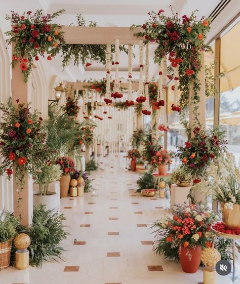 Flower Entry Decoration, Marigold Wedding Decor, Wedding Pathway Decor, Indian Wedding Entrance Decor, Wedding Entrance Arch, Indian Wedding Entrance, Boho Traditional Decor, Indian Floral Decor, Fern Decor