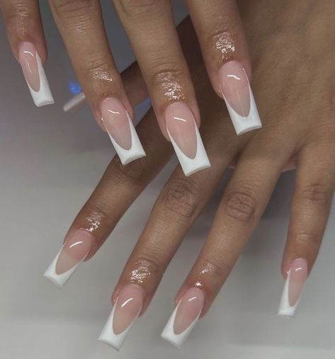 Basic French Tip Nails Long, Medium Long French Tip Acrylic Nails, Deep Arch French Nails, Cheap Nail Designs Acrylic, High Arch French Tip Nails, Normal French Tip Nails, V Line French Tip Nails, French Tip Triangle Nails, Medium Classy Nails