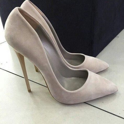 shoes fashion shoes style high heels Hak Tinggi, Stand Firm, Grey Suede, Stiletto Pumps, If The Shoe Fits, Shoe Closet, Crazy Shoes, I Love Shoes, Shoe Fits