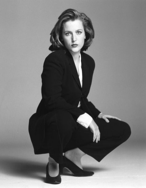 Agent Scully Catalogue Photoshoot, Agent Scully, Power Stance, David And Gillian, Chicago Justice, Mulder Scully, Fox Mulder, Dana Scully, Celebrity Skin