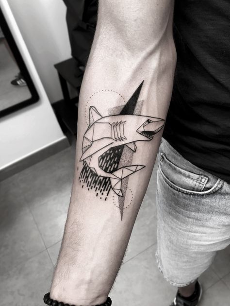 Geometric Shark Tattoo, Shark Tattoo Ideas, Shark Tattoo, Geometric Shapes Art, Shark Tattoos, Shape Art, Geometric Tattoo, Geometric Shapes, Body Art