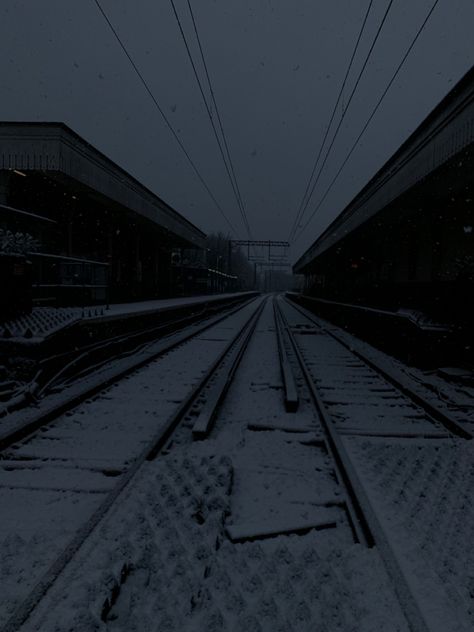 Ghost Train Aesthetic, Dark Train Aesthetic, London Train, Slush Ice, Winter Train, Train Aesthetic, Nuclear Apocalypse, Oc Board, Dark Christmas