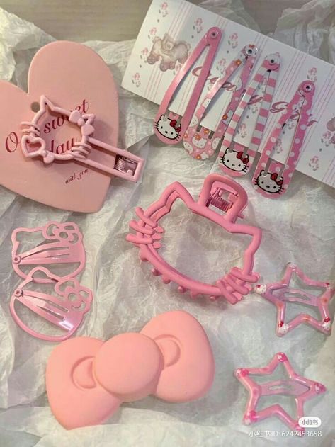 My Melody Cute, Tapeta Hello Kitty, Hello Kitty Hair, Hello Kitty Room Decor, Tapeta Z Hello Kitty, Images Hello Kitty, Kawaii Hello Kitty, Hello Kitty Gifts, Hello Kitty Merchandise