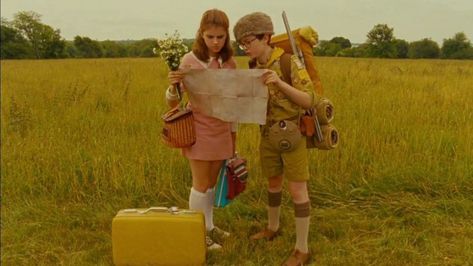 stills moonrise kingdom - „Google“ paieška Wes Anderson Aesthetic, Best Couples Costumes, Minnie Driver, Wes Anderson Movies, Wes Anderson Films, Adrien Brody, Warren Beatty, Romance Film, Napoleon Dynamite