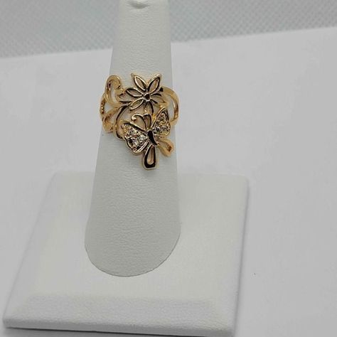 Brazilian 18k Gold Filled Flower With Butterfly Ring With Cubic Zirconia Stones Free Jewelry Bag Included Brand New Size Available Size 9 - Nwt Shipping From Ny Does Not Tarnish It Can Last For Years With Proper Care Flower With Butterfly, Xoxo Jewelry, Gunmetal Ring, Accessory Inspo, Jewelry Piercing, Cute Ear Piercings, Body Jewelry Piercing, Diy Bracelet Designs, Gold Rings Jewelry