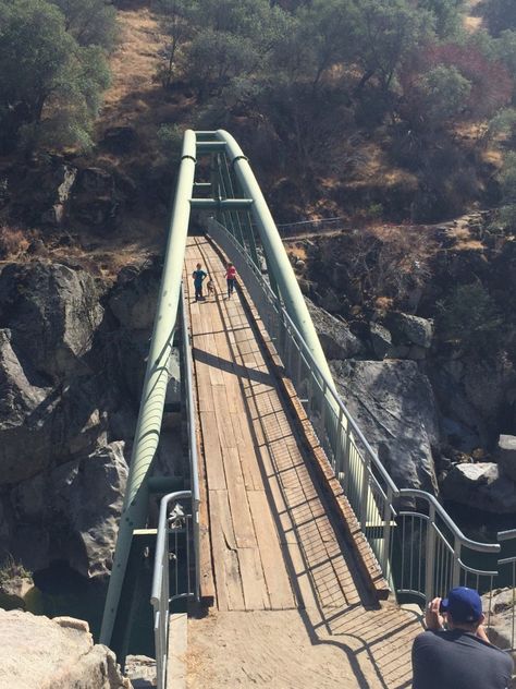 Under the San Joaquin River Gorge Family Hike, San Joaquin Valley, Family Hiking, Nevada Mountains, Sierra Nevada Mountains, Hiking Adventure, Earth From Space, Mountain Biker, Usa Travel Destinations