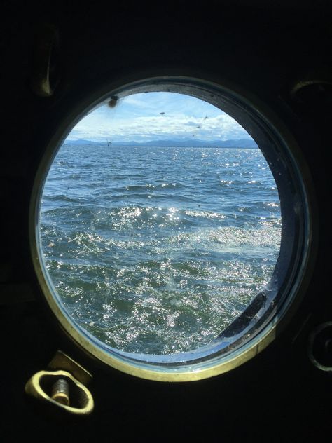 Boat Window, Port Aventura, Porthole Window, Burlington Vermont, Adventure Backpack, Lake Champlain, Window View, In Summer, Ocean View