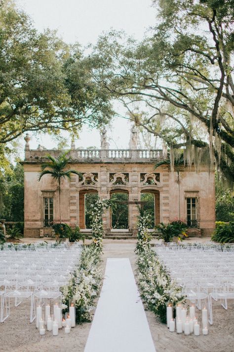 Vizcaya Wedding, Courtyard Wedding, Modern Wedding Venue, Garden Weddings Ceremony, Modern Wedding Decor, Wedding Elements, Modern Wedding Inspiration, Garden Wallpaper, Garden Wedding Inspiration