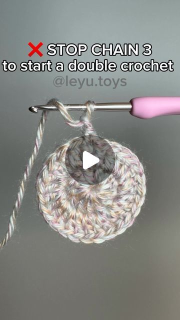 Crochet Hacks, Crochet Hack, Needlework Crafts, Toys Crochet, Crochet Tutorials, Crochet World, Crochet Lovers, Crochet Instructions, Tutorial Video