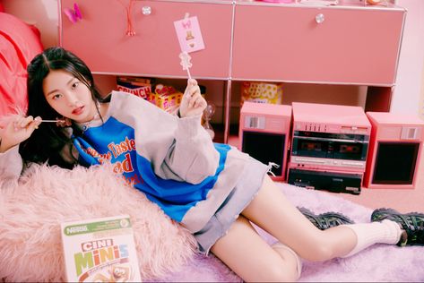 #ARAN concept photo 1 Fifty Fifty Cupid, Fifty Fifty, Nerd Girl, 1 Girl, Kpop Fashion Outfits, Girl Next Door, Extended Play, Record Label, Moving Forward