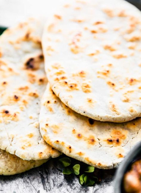 Paleo Staples, Cassava Recipes, Middle Eastern Bread, Cassava Recipe, Cassava Flour Recipes, Indian Bread Recipes, Vegan Simple, Fodmap Friendly Recipes, Recipes With Naan Bread