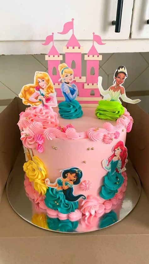 Little Mermaid Cupcakes, Unicorn Birthday Party Cake, Princess Theme Cake, Cinderella Birthday Cake, Disney Princess Cake Topper, Baby Shower Cake Designs, Modern Birthday Cakes, Disney Princess Cake, Mermaid Cupcakes