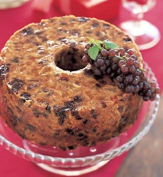 Dried Cherry-Almond Fruitcake Best Fruitcake, Christmas Fruitcake, Cherry Christmas, Angel Food Cake Pan, Bing Cherries, Fruit Cake Christmas, Fruitcake Recipes, Warm Cake, Cherry Almond