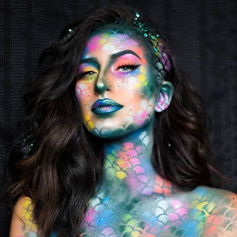 The forever magical @jessikapetten has transformed herself into the mythical creature✨ of our dreams, pairing our ‘Lady Killer’ lashes with… Makeup Ideas Drawing, Airbrushing Ideas, Mermaid Face Paint, Ultimate Bedroom, Lady Killer, Creepy Makeup, Special Fx Makeup, Bedroom Eyes, Fantasy Drawings