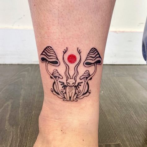 Weird Tattoos Unique, Flow Tattoo, Chicken Tattoo, Mushroom Tattoo, Mushroom Tattoos, Tattoo Instagram, 4 Tattoo, Tatuaje A Color, Gothic Tattoo