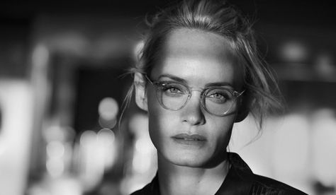 Getting her closeup, Amber Valletta stars in Oliver Peoples' 30th anniversary campaign Anniversary Campaign, Oliver Peoples Glasses, Amber Valletta, Round Glasses Frames, Campaign Fashion, Peter Lindbergh, Round Glasses, Fashion Campaigns, Luxury Eyewear