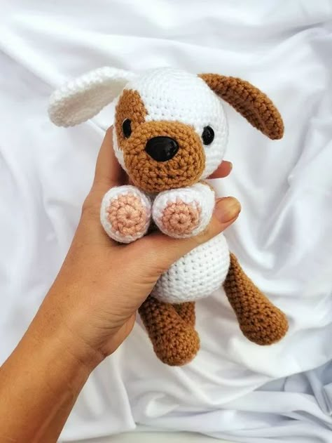 Whimsical Wanderer: Crochet Turtle Amigurumi Pattern HandmadeCrochet, CrochetInspiration, CrochetLove Diy Crochet Toys, Diy Crochet Patterns, Crochet Dog Patterns, Crochet Toys Free, Cozy Crochet Patterns, Crochet Cow, Crochet Animals Free Patterns, Crochet Amigurumi Free Patterns, Beginner Crochet Projects