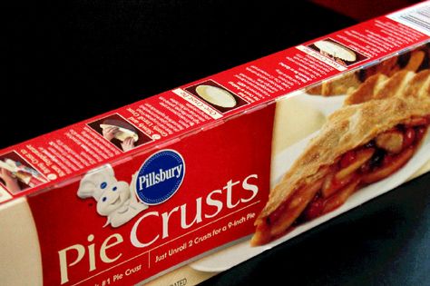 Pillsbury Peach Cobbler Recipe, Peach Cobbler Pie Crust, Quick Peach Cobbler, Peach Cobbler Pie, Can Peach Cobbler, Canned Peach Cobbler Recipe, Crockpot Peach Cobbler, Ready Made Pie Crust, Fresh Peach Cobbler