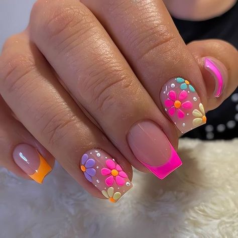 2024 Trendy Summer Gel Nails – Bright Colors, Classy Designs & Art Ideas Holiday Bright Nails, Bright Spring Nails 2024, Short Square Nail Designs Trending Now, Gel Nails Bright Colors, Gel Nails Bright, Mum Nails, Simple Gel Nail Designs, Summer Nails Short, Gel Ideas