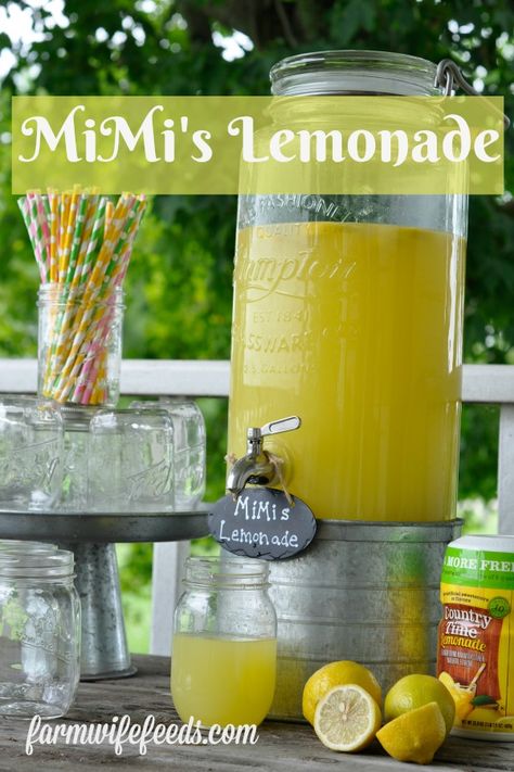 Country Time Lemonade Recipe, Lemonade Party Theme, Lemonade Punch Recipe, The Best Lemonade, Good Lemonade Recipe, Country Time Lemonade, Lemonade Punch, Lemonade Drink, Fun Summer Drinks