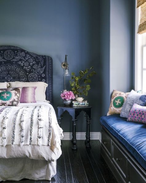 Boho indigo bedroom: http://www.stylemepretty.com/living/2015/08/10/trending-all-things-indigo/ Jewel Tone Bedroom, Moroccan Bedroom, First Apartment Decorating, Bedroom Color Schemes, Trendy Bedroom, Blue Rooms, Design Del Prodotto, Blue Bedroom, Blue Decor