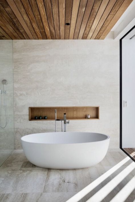 Scandinavian Bathroom Decor, Modern Scandinavian Bathroom, Beautiful Bathtubs, Ideas Baños, Open Bathroom, Timber Ceiling, Primary Bath, Wooden Ceiling, Scandinavian Bathroom