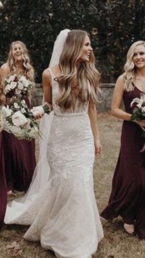 Long Curly Wedding Hair, Bridal Hair Down With Veil, Veil Hair Down, Hair With Veil, Bride Hair Down, Bridal Hair Down, Wedding Hairstyles And Makeup, Bridal Hair Veil, Curly Wedding Hair