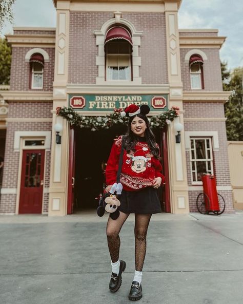 christmas disney outfit Christmas Outfit Disney World, Disney Christmas Cardigan, Christmas Outfit Disneyland, Cute Christmas Themed Outfits, Epcot Outfit Ideas Christmas, Disney In Christmas Outfit, Christmas In Disneyland Outfit, Disney Christmas Photoshoot, Xmas Disney Outfits