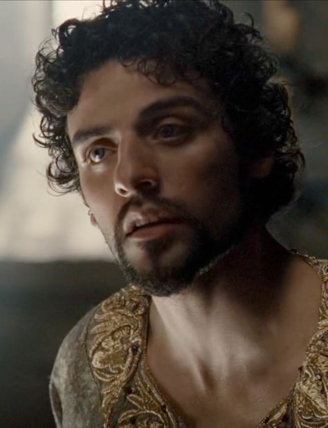 Oscar Isaac as Prince John in Robin Hood (2010) King John Robin Hood, Oscar Isaac Robin Hood, Film Princess, John Robins, Prince John, I Am His, Beard Envy, King John, The Nativity Story