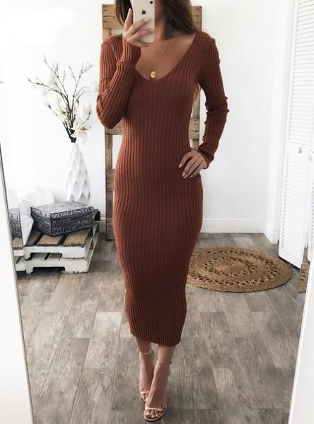 Thrifting Inspiration, Long Winter Dresses, Sweater Bodycon, Midi Dress Winter, Knitted Winter Dress, Long Knit Sweater, Sweater Maxi Dress, Red Bodycon, Long Sweater Dress