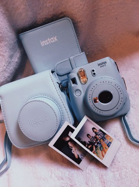 Polaroid Cameras Aesthetic, Poloroid Cam, Polaroid Pics Aesthetic, Polaroid Case, Polaroid Camera Pictures, Polaroid Instax Mini, Instax Mini 12, Camera Polaroid, Polaroid Instax