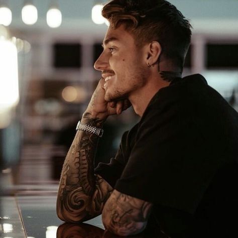 Tatted Man Aesthetic, Man With Tattoos Aesthetic, Tattooed Men Aesthetic, Hair Tattoo Man, Booktok Men, Ronan Markov, The Darkest Temptation, Darkest Temptation, Solo Poses