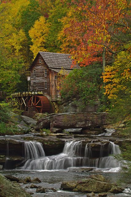 Glade Creek Grist Mill, Water Wheels, Grist Mill, Water Mill, Water Wheel, Autumn Scenery, Old Barns, Fall Pictures, Beautiful Waterfalls