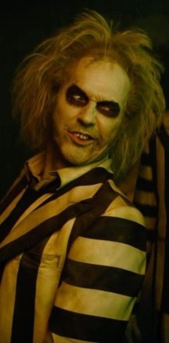 Kids Beetlejuice Makeup, Beetle Juice Cosplay, Beatal Juice, Beetlejuice Makeup Men, Glass Skin Naturally At Home, Glass Skin Naturally, Halloween Reference, Get Korean Glass Skin, Beetlejuice 2024