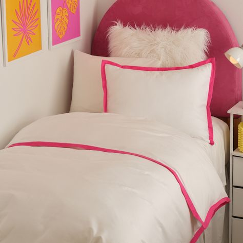 Hot Pink Bedding, Cowgirl Room, London Hotel, College Dorm Room Bedding, White Linen Bedding, College Dorm Room, Dorm Essentials, London Hotels, Five Star Hotel