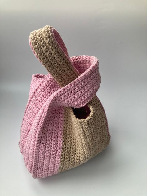 Japanese Knot Bag Crochet, Crochet Knot Bag, Bucket Bag Crochet, Crochet Knot, Crochet Tote Pattern, Japanese Knot, Japanese Knot Bag, Granny Square Crochet Patterns Free, Crochet Shoulder Bags