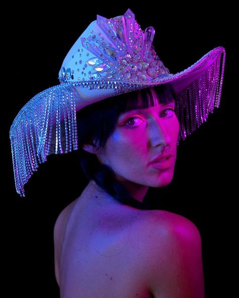 JACKALOPE 🐰 LAND on Instagram: “🏜️✨Neon lights and Desert Nights ✨🏜️ All our cowgirl hats are hand embellished with small rhinestones to create wearable pieces of art 💜 The…” Electronic Music Festival, Mermaid Lagoon, Glitz And Glamour, Hat Base, Cowgirl Party, Rainbow Crystal, Cowgirl Hats, Rave Wear, Neon Lights