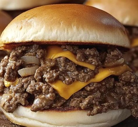 Savory Sloppy Joes, Steakhouse Burger Sloppy Joes, Burger Sloppy Joes, Soft Burger Buns, Chicken And Spinach Casserole, Hamburger Potato Soup, Steakhouse Burger, Afternoon Lunch, Cheesy Chicken Pasta