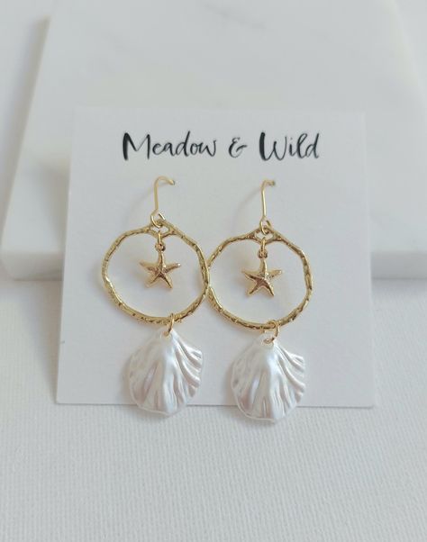 STARFISH HOOPS | beach earrings | summer earrings | beach jewelry | coastal jewelry | gold starfish | seashell earrings by MeadowWildJewellery on Etsy Beach Earrings Summer, Coastal Earrings, Beachy Earrings, Coastal Jewelry, Bohemian Style Jewelry, Seashell Earrings, Beach Earrings, Saltwater Pearls, Summer Earring