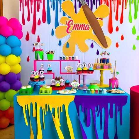 Art Theme Birthday Party Decorations, Art Party Theme Ideas, Art Party Backdrop Ideas, Art Party Balloon Arch, Paint Party Backdrop Ideas, Art Party Balloons, Paint Party Backdrop, Art Theme Decorations, Painting Party Ideas For Kids