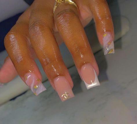 Short Arclyc Nail Ideas Square, Baddie Nail Short, Coffin Short Nails French Tip, Short Style Nails, 24th Birthday Nails Short, New Years Nails Acrylic Coffin Short, Cute Short Nails Acrylic Square Baddie, Birthday Nails Coffin Short, Shorties Nail Designs