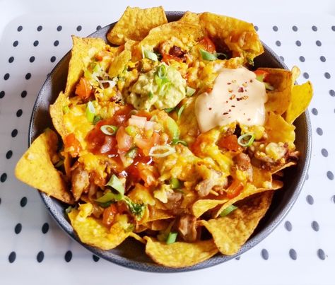 Air Fryer Chicken Nachos, Tv Snacks, Picnic In The Garden, Tv Snack, Nachos Ingredients, Fajita Mix, Chicken Nachos Recipe, Fajita Seasoning Mix, Salsa Guacamole