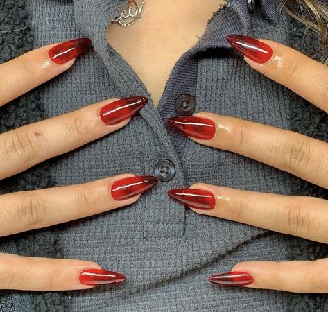 Clear Red Acrylic Nails, Translucent Red Nails, Glass Nails Red, Red Nails Jelly, Red Clear Nails, Red Jelly Stiletto Nails, Medium Stiletto Nails Designs, Glass Red Nails, Clear Red Nails