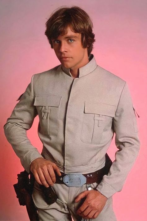 Gangsta Photoshoot, The Dictator, Classic Star Wars, Star Wars Quotes, Star Wars Luke, Star Wars Luke Skywalker, Star Wars Men, Star Wars Costumes, Mark Hamill