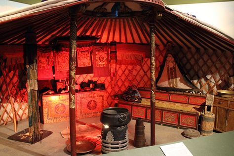 Half of a Mongolian Yurt | Flickr - Photo Sharing! Mongolian Ger Interior, Mongolian Tent, Yurt Traditional, Mongolian Yurt Traditional, Yurt Interior, Chinese Interior Design, Mongolian Yurt, Yurt Living, Tibetan Monastery